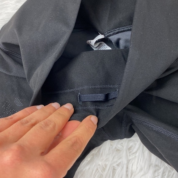 Lululemon Mapped Out High Rise Tight 28" *Camo Black / Graphite Grey - Picture 5 of 8